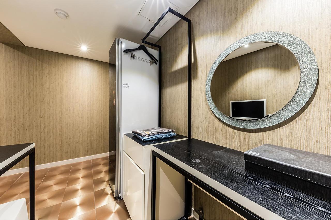 Cheonho Hotel The Blue Сеул Екстер'єр фото