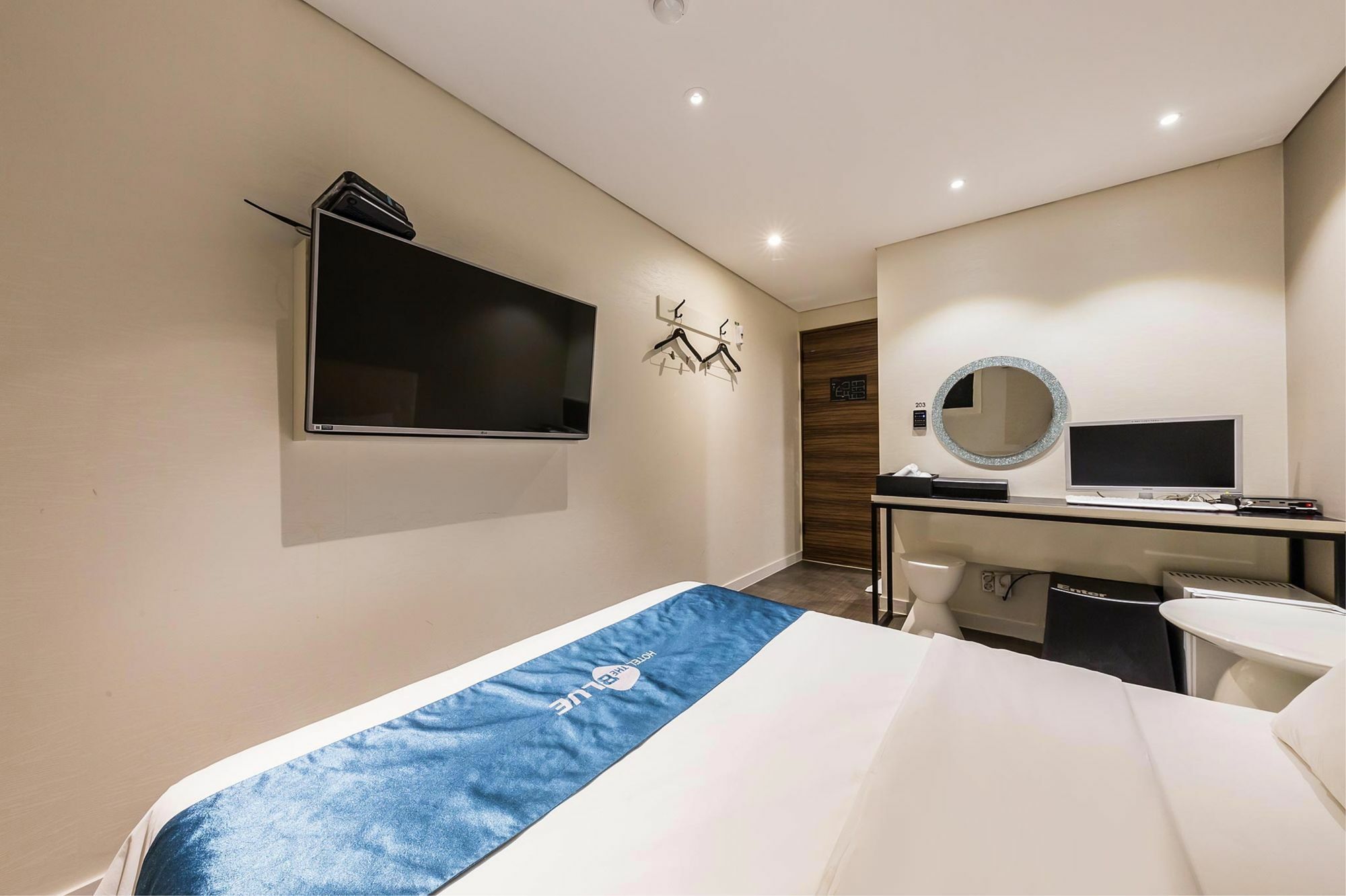 Cheonho Hotel The Blue Сеул Екстер'єр фото