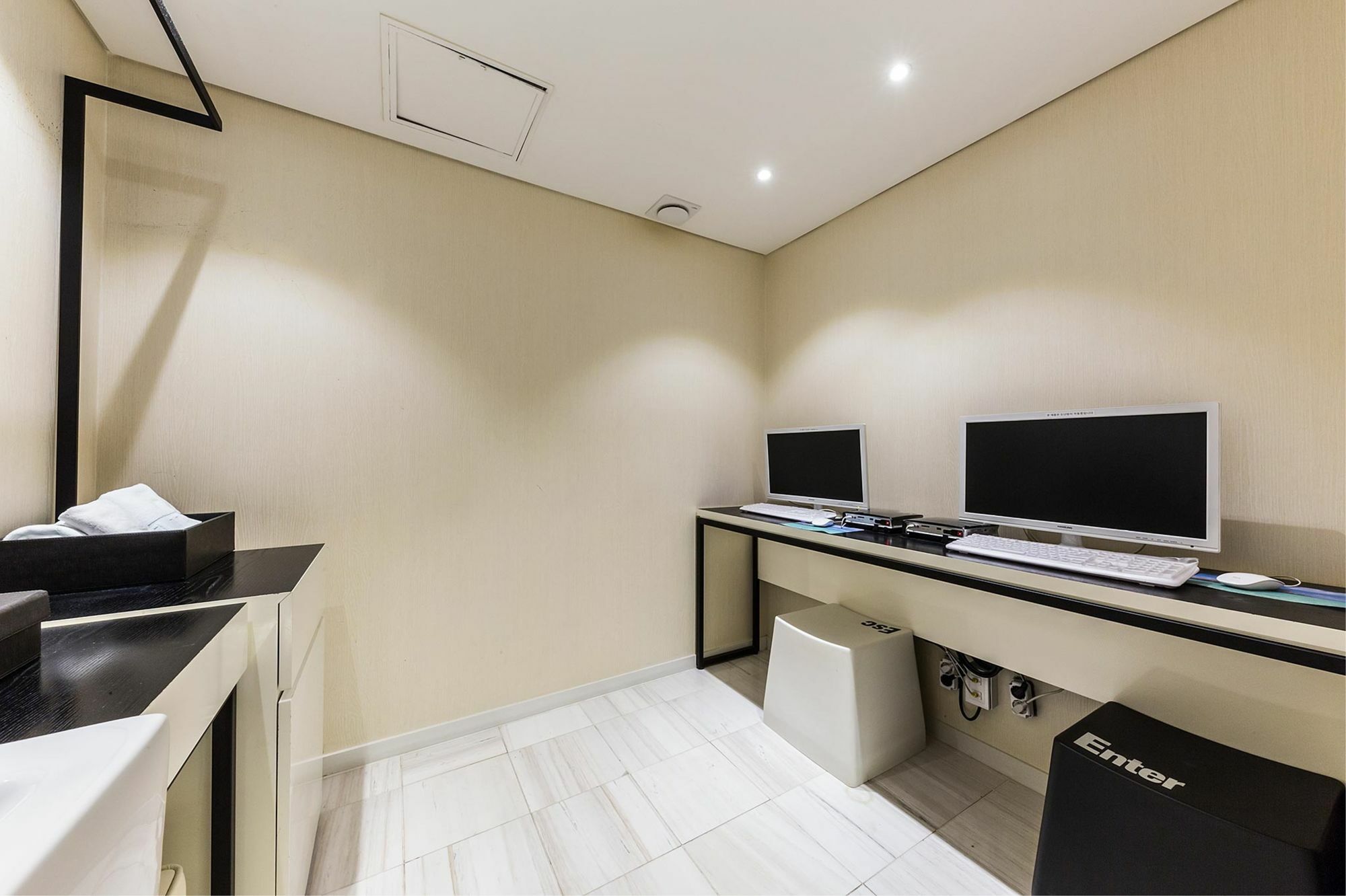 Cheonho Hotel The Blue Сеул Екстер'єр фото